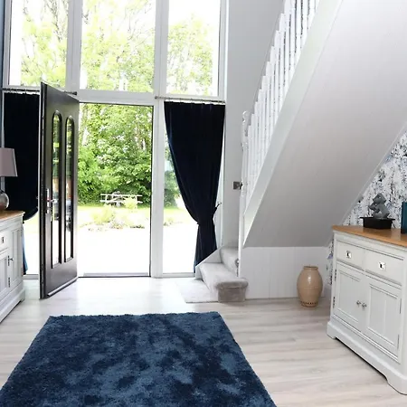 Willoughby House Frühstückspension *