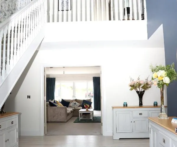 Willoughby House Alojamento de Acomodação e Pequeno-almoço *